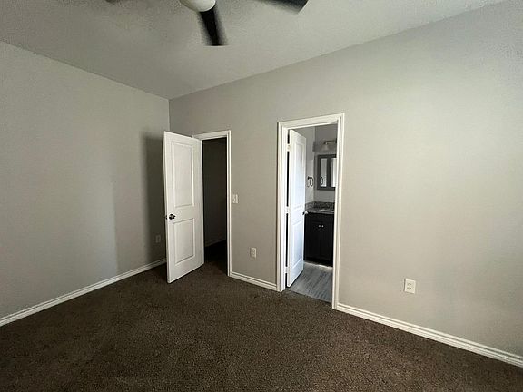 5th image of 16871 W Ivanhoe