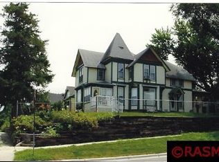 427 W Pleasant St, Mankato, MN 56001