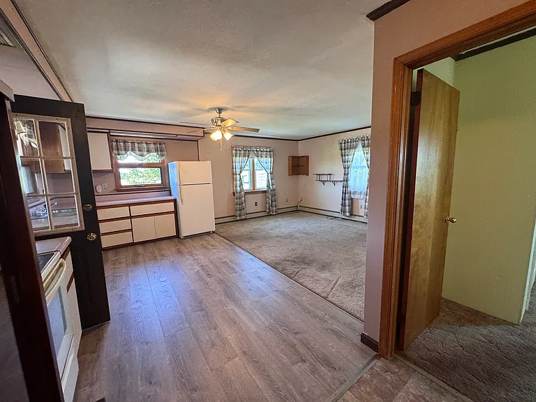 360 Chrome Rd — Photo 33