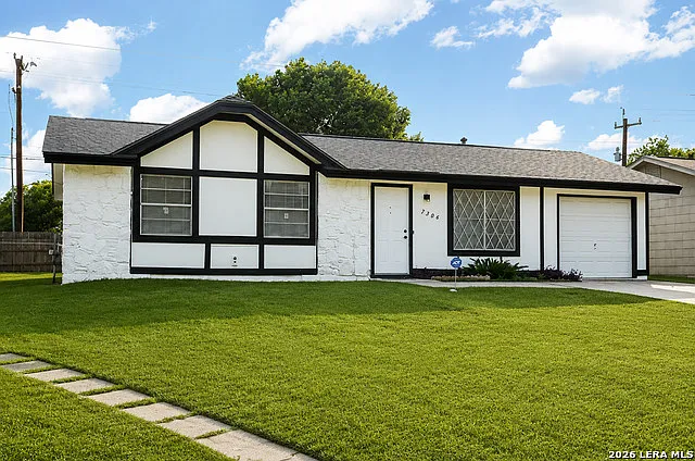 7306 Glen Hart