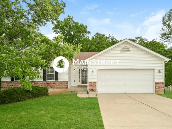 38 N Kern Dr, O Fallon, MO 63366
