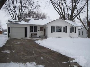 920 Harris St, Cherokee, IA 51012