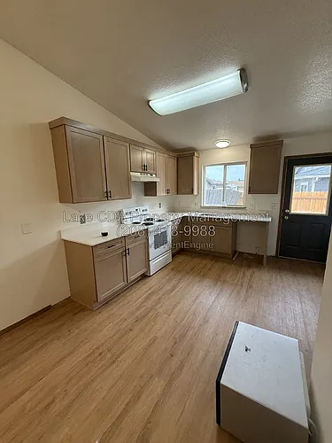 202 N Lava Ln #B Photo 1