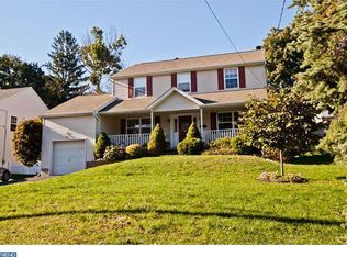 649 Renz St, Philadelphia, PA 19128