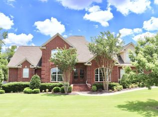 2210 Doral Dr, Jonesboro, AR 72404