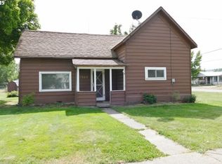 1180 Alder St, Elgin, OR 97827