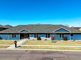 5800 W Yukon Trl, Sioux Falls, SD 57107