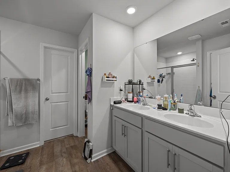 502 Dakota Ave — Photo 14