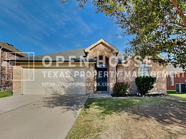 904 Brighton Way, Burleson, TX 76028