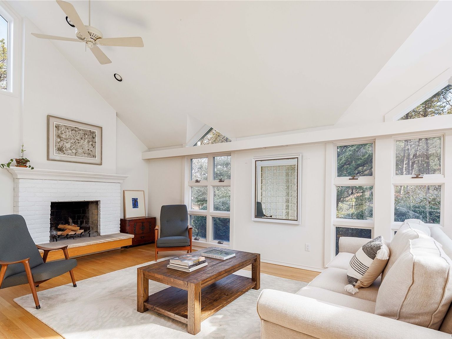 2953 Quogue Riverhead Road, East Quogue, NY 11942 Zillow