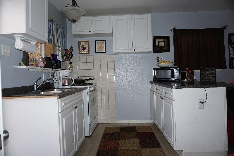 1st image of 659 Cocapah St