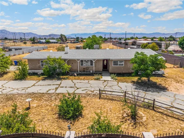 14975 Gayhead Rd, Apple Valley, CA 92307
