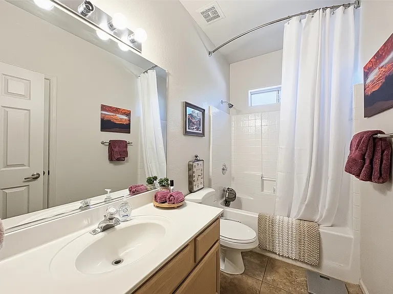 1033 E Irvine Rd #A — Photo 18