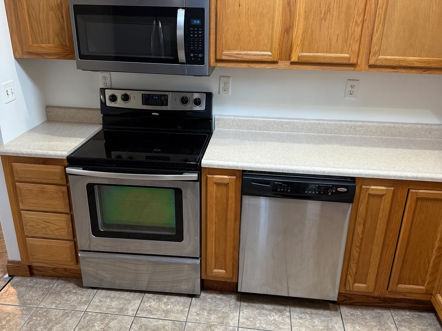 2 bed, $975 — Photo 3
