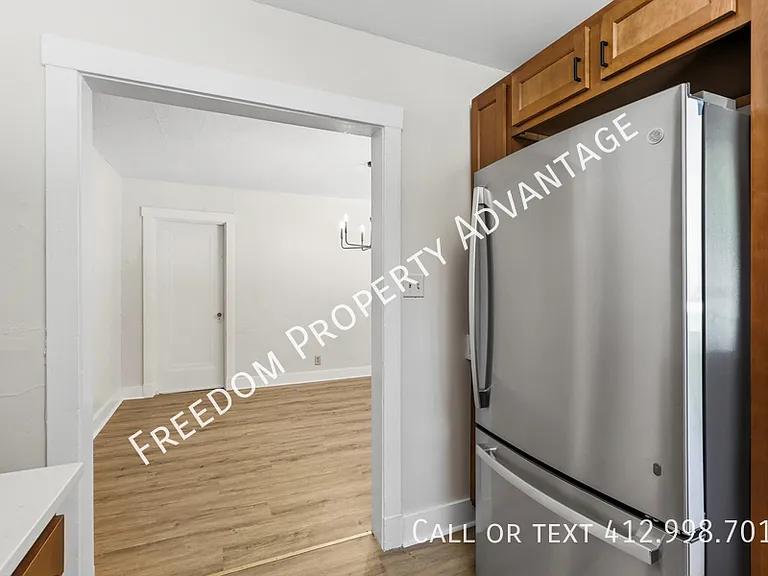 761 Shady Dr E — Photo 16