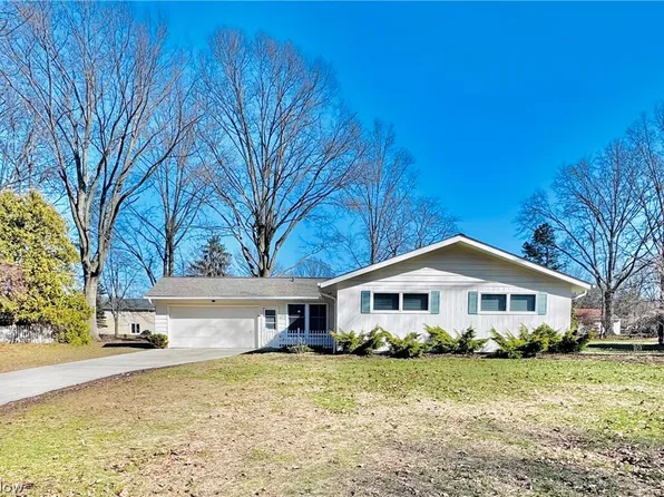 1671 Westhill Blvd, Westlake, OH 44145