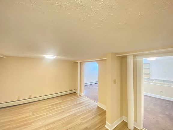 5th image of 16 Linwood St #A