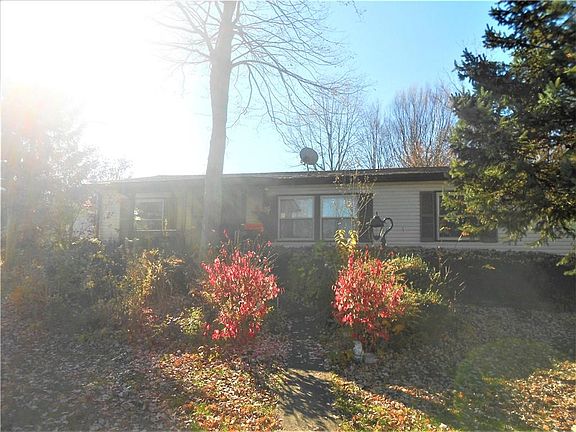 2nd image of 469 Woodland Hill Pl
