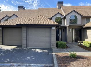 3978 Carman Dr, Lake Oswego, OR