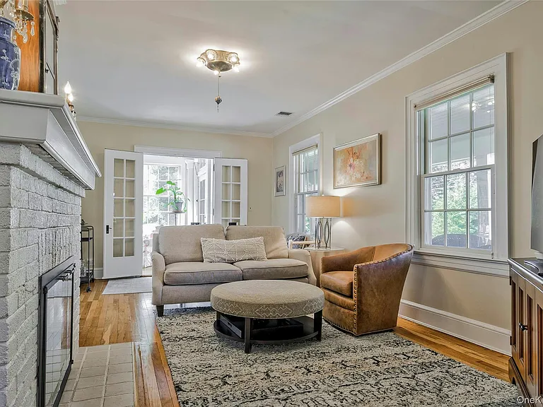 14 Buckingham Pl — Photo 8