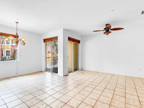 1106 Shoma Dr, Royal Palm Beach, FL 33414