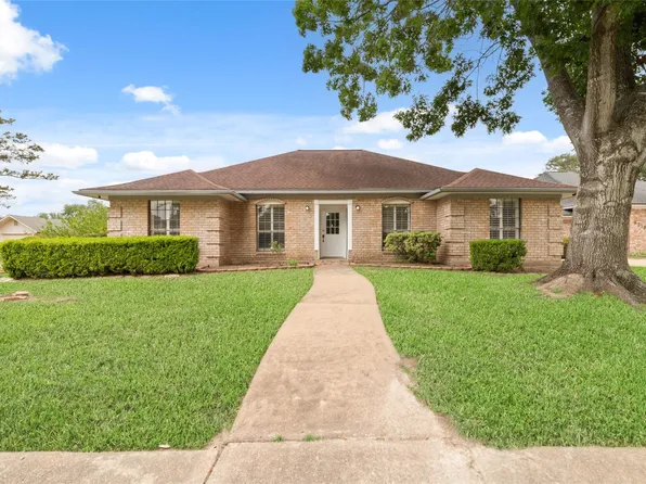 9222 Chesney Downs Dr, Houston, TX 77083