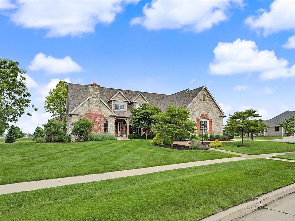1st image of 1301 English Oak Dr