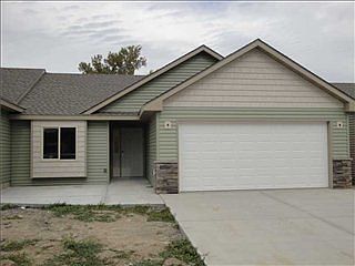 2nd image of 707 Roundhouse Dr