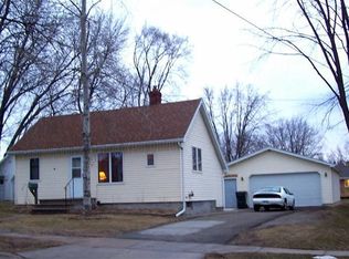 124 Grant St, Kaukauna, WI 54130