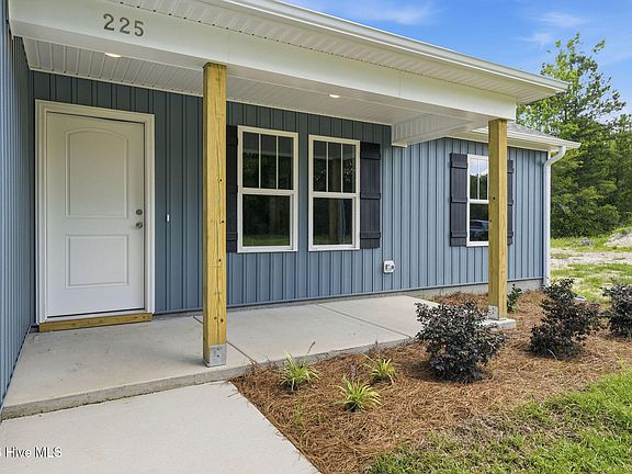 4th image of 225 Montague Road