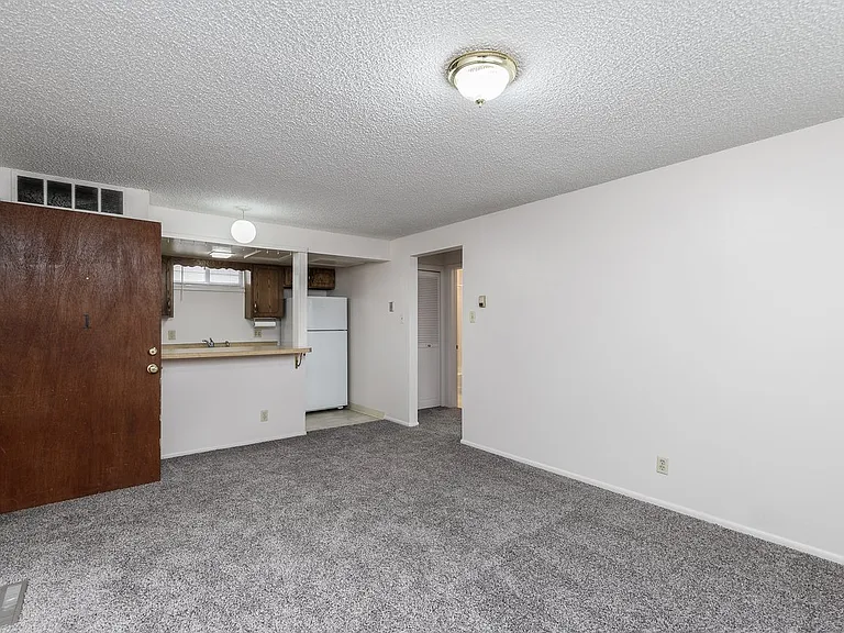 2200 Logan Ave #1 — Photo 2