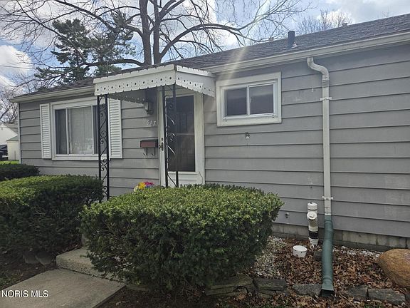 5th image of 617 Lynn St