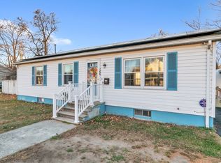 166 Hancock St, Springfield, MA 01109