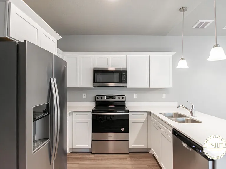 1093 N 3980 W #KK301 — Photo 5