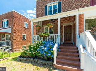 247 Evans La, Alexandria, VA 22305
