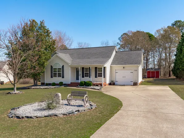 7905 Willow Croft Dr, Willow Spring, NC 27592