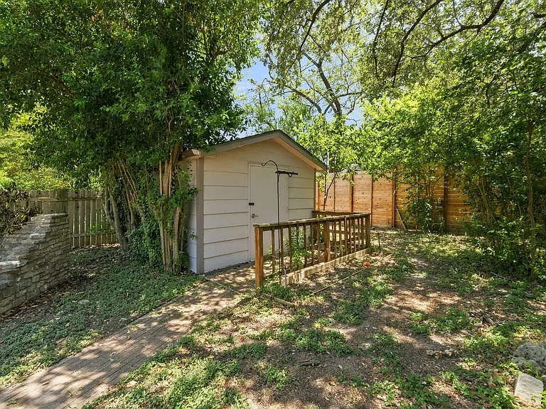 1409 Desert Quail Ln — Photo 26