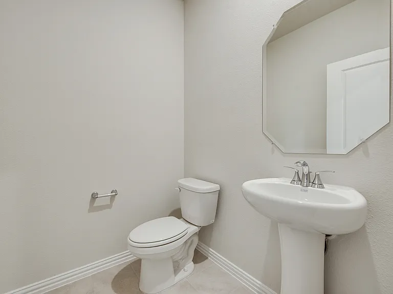2729 Nene St — Photo 13
