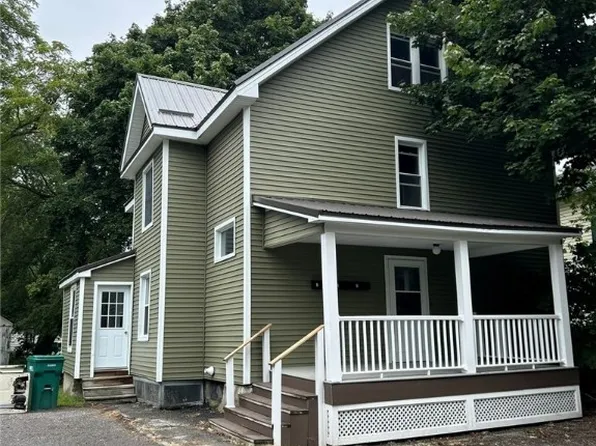 25 Benedict St, Perry, NY 14530