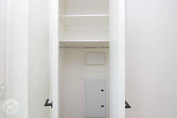 Rented by MySpaceNYC | media 30