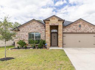 1927 Thorndyke Ln, Bryan, TX 77807