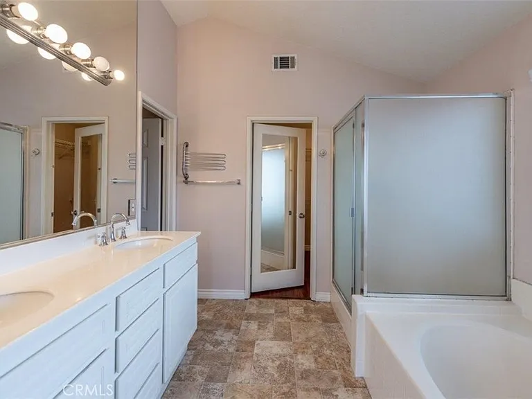 14136 Visions Dr — Photo 31
