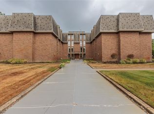 2385 Covington Rd APT 105, Akron, OH 44313