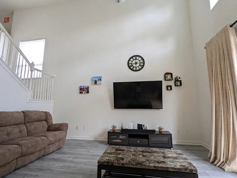 7719 Bingham Ct — Photo 8