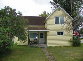 202 E Jamet St, Mackinaw City, MI 49701