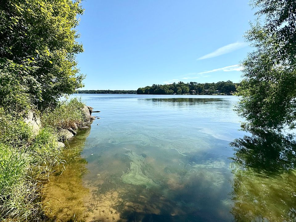 1st image of 100 Corys Ln