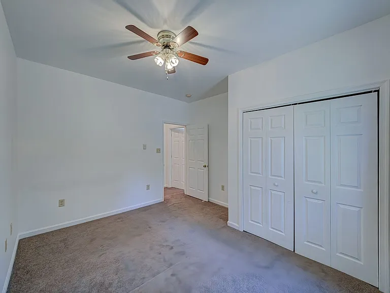 756 Lakehurst Rd — Photo 14