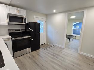 19533 1st Ave NW #1, Seattle, WA 98177