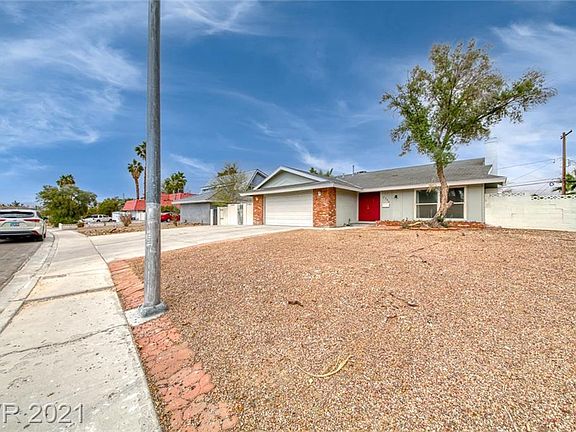 2nd image of 2796 Phoenix St