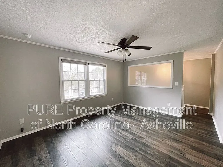 68 Wake Robin Way — Photo 4